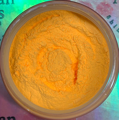Clementine Crush Mica Powder (Glow-in-the-Dark)